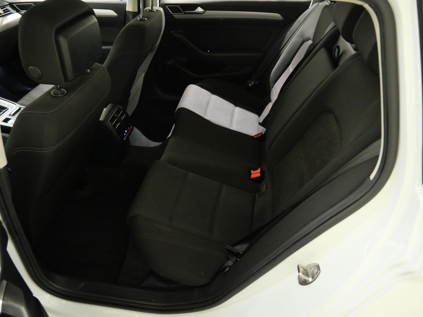 Volkswagen Passat 2.0 TDI 110 kW Comfortline