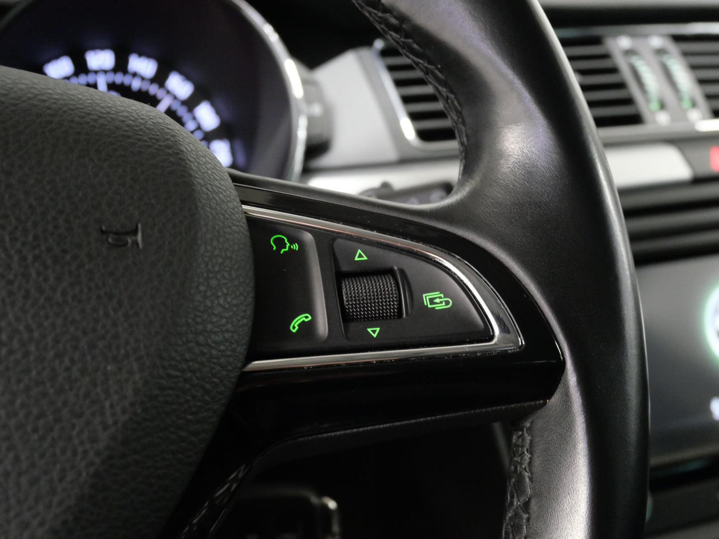 Škoda Superb 2.0 TDI 103 kW Exclusive