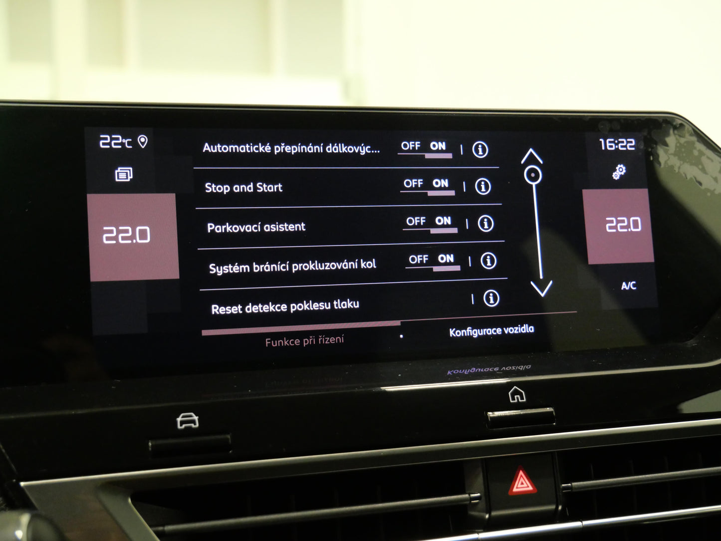 Citroën C4 1.2 Puretech 96 kW Shine