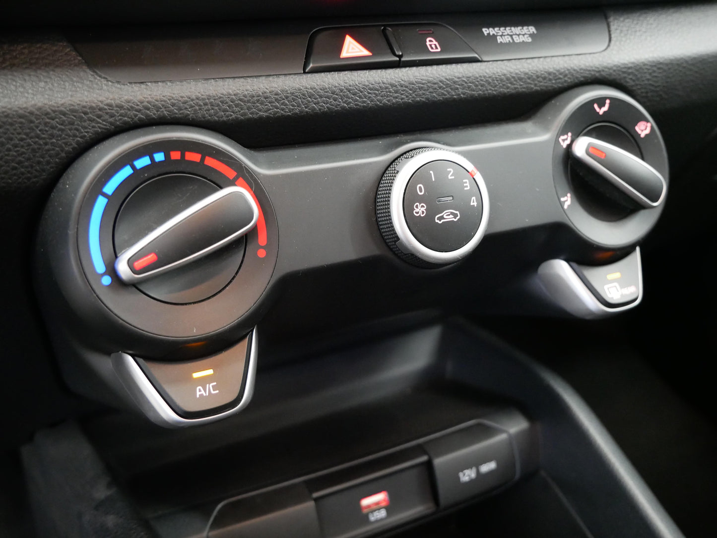 Kia Rio 1.2i 62 kW