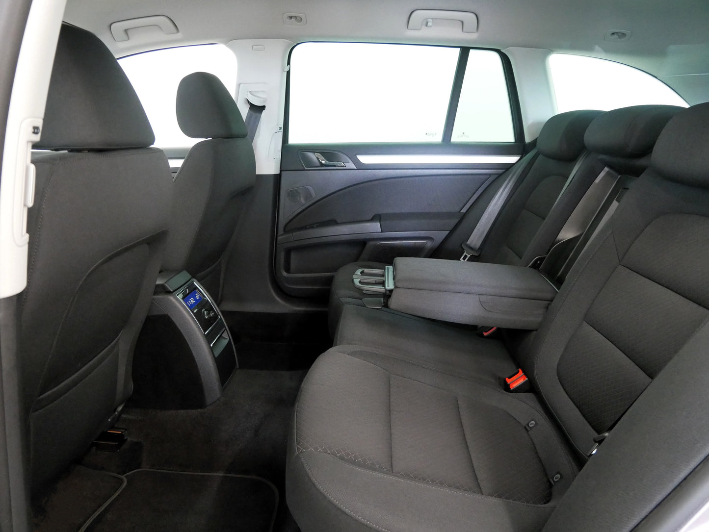 Škoda Superb 2.0 TDI Exclusive