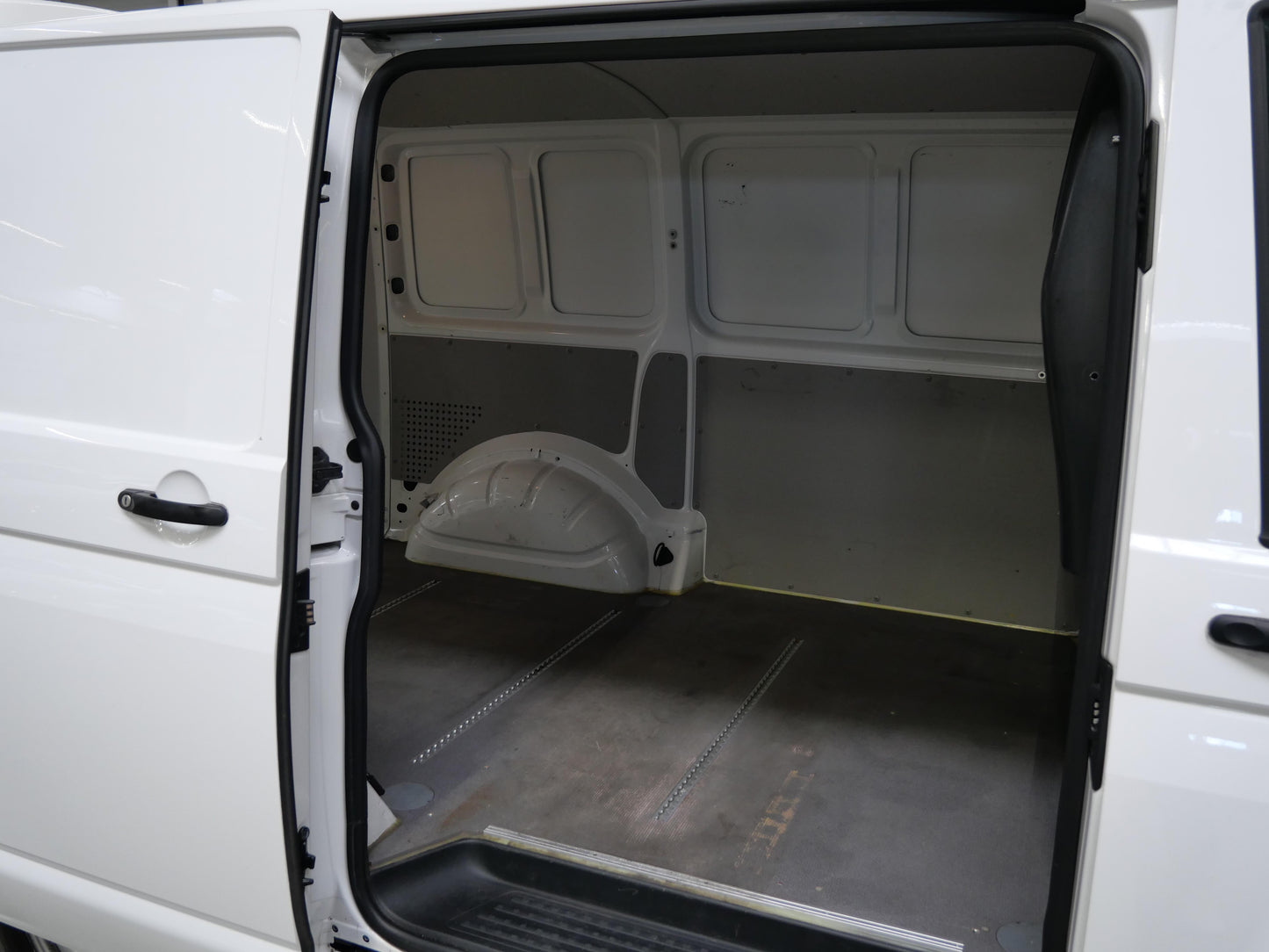 Volkswagen Transporter 2.0 TDI 75 kW KR