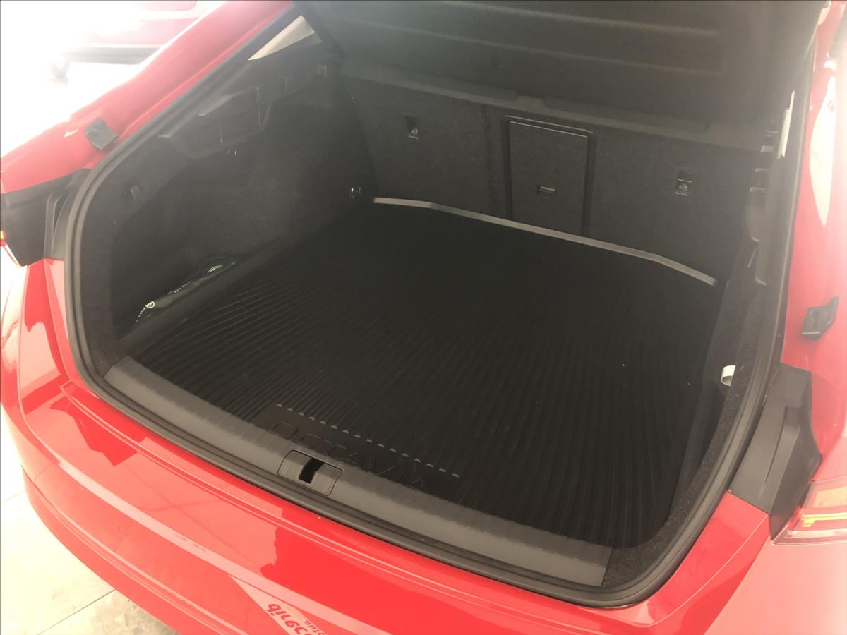 Škoda Octavia 1.5 TSI eTEC DSG ODPOČET DPH