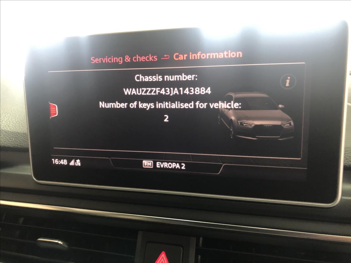 Audi A4 Avant 2,0 TDI AVANT S-LINE VIRTUAL COCPIT
