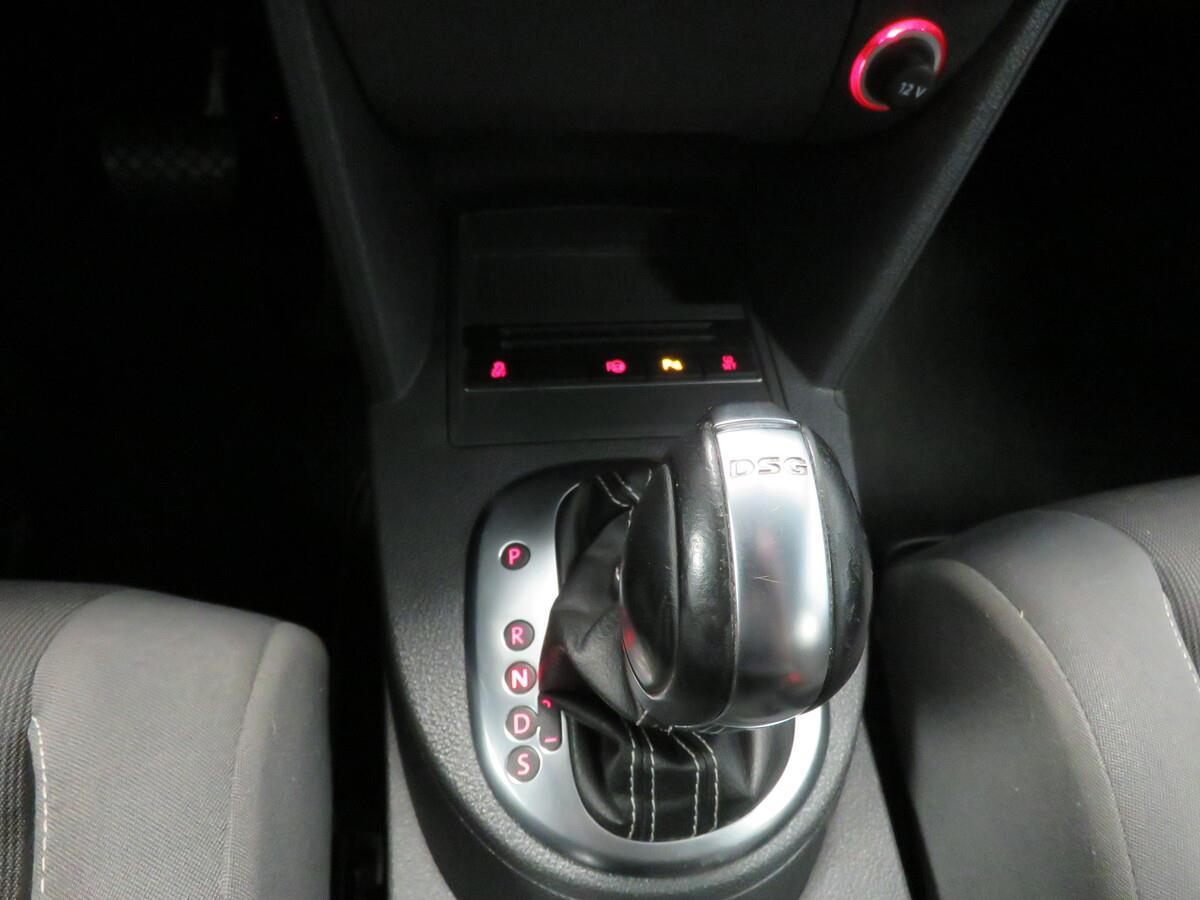 Volkswagen Touran 2.0 TDi 103 kW MATCH