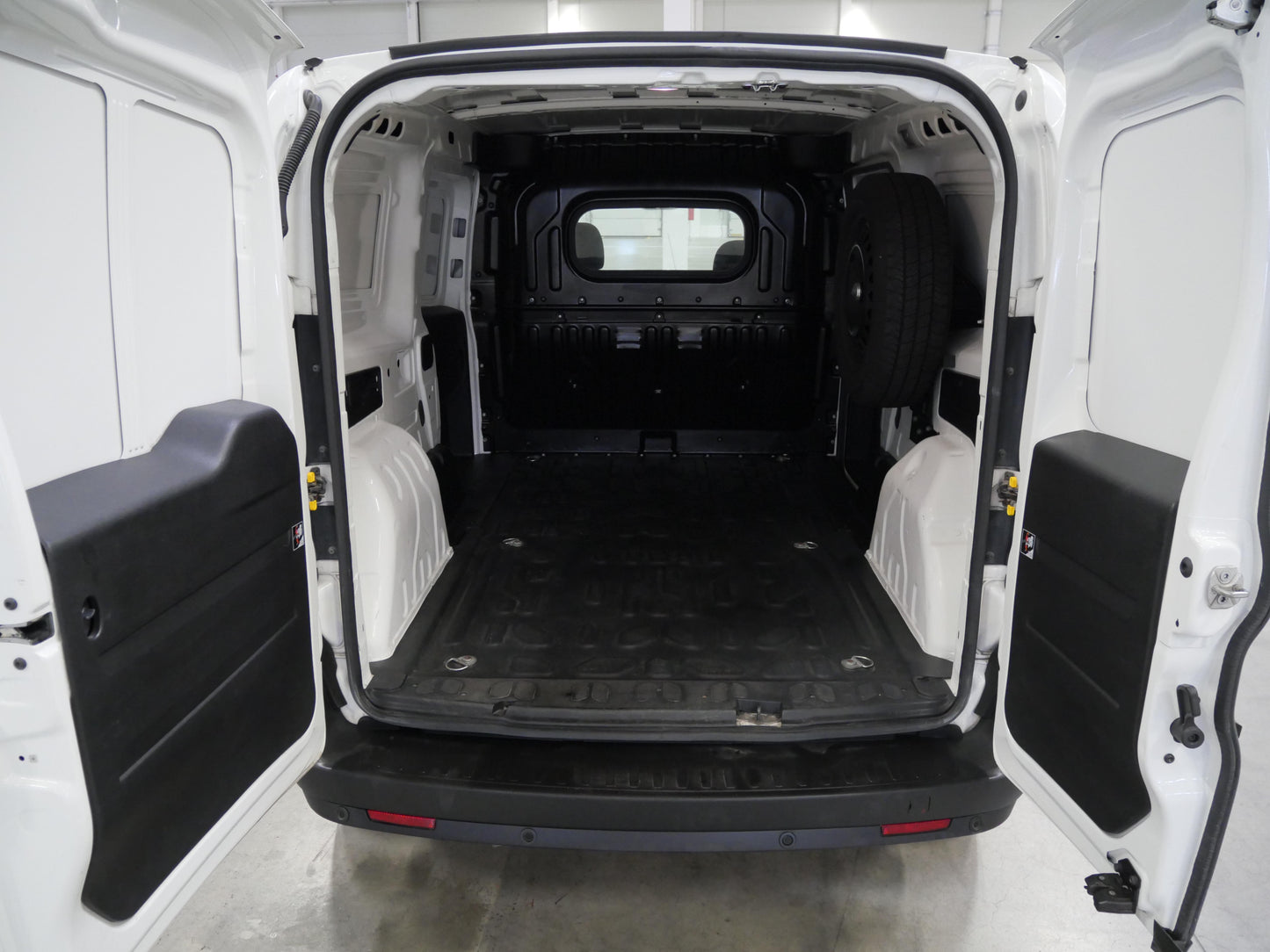 Fiat Dobló cargo 1.4 T-JET 88 kW CNG L2H1