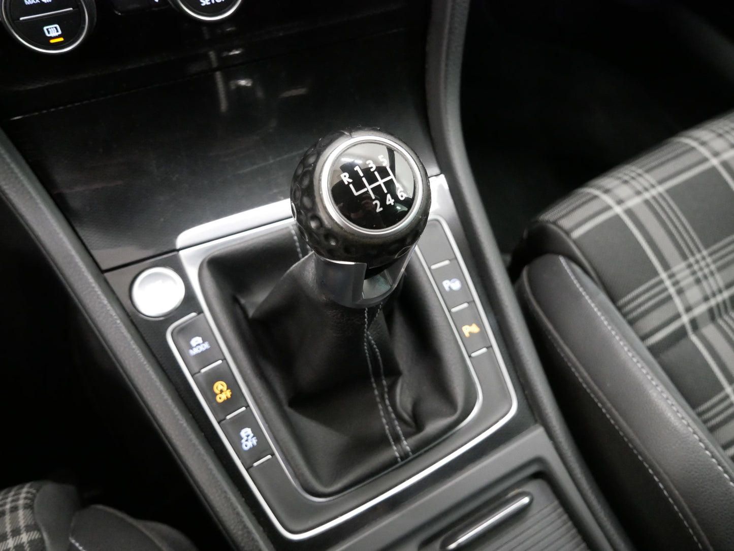 Volkswagen Golf 2.0 TDI 135 kW GTD