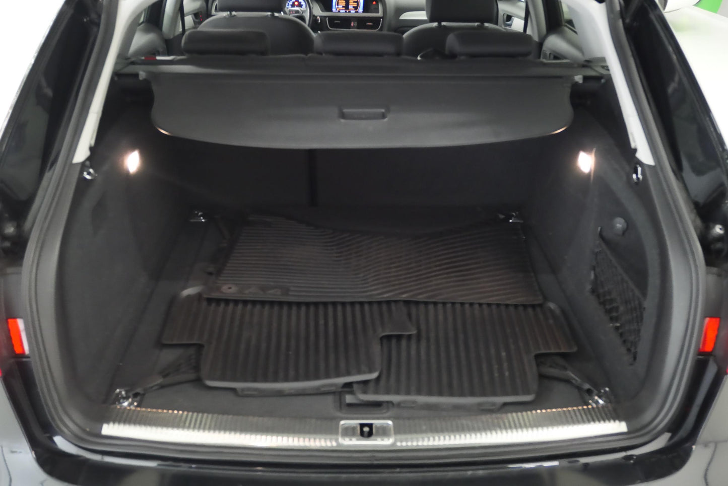 Audi A4 2.0 TDI 130 kW Attraction