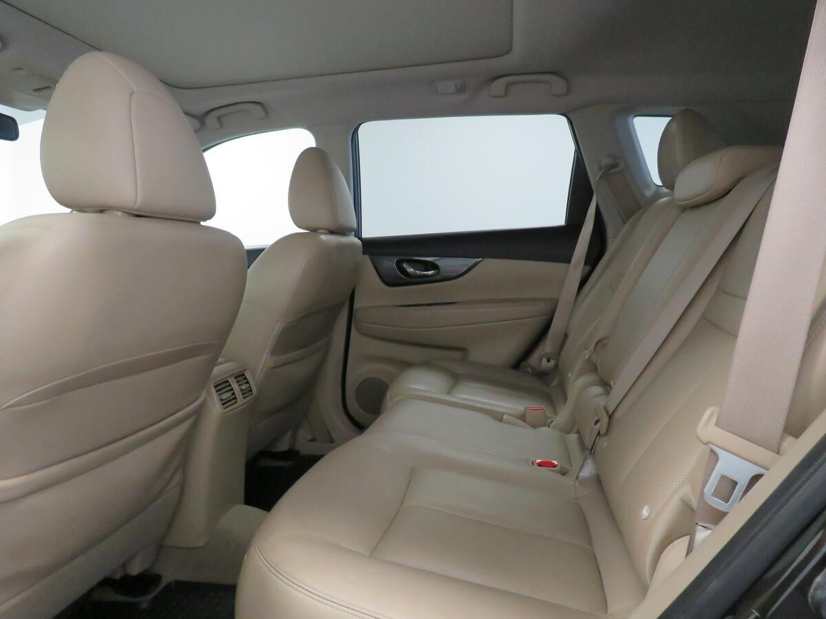 Nissan X-Trail 1.6 DCI 96 kW Tekna