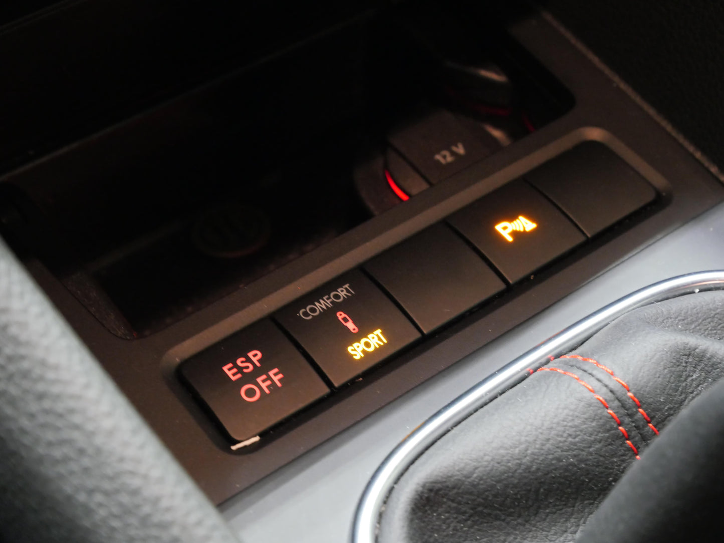 Volkswagen Golf GTI 2.0 TSI 155 kW