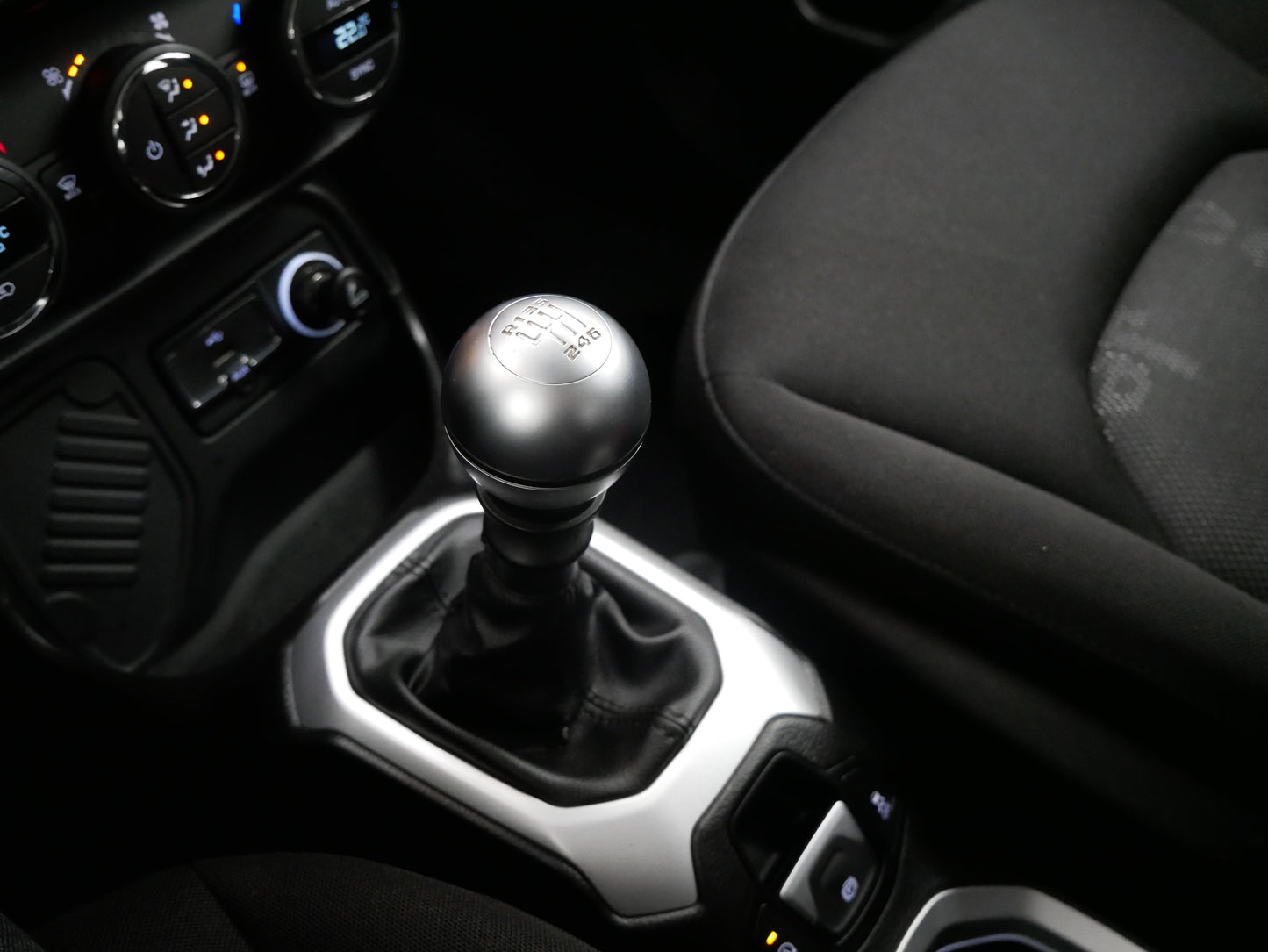 Jeep Renegade 1.4 M-Air 103 kW Longitude