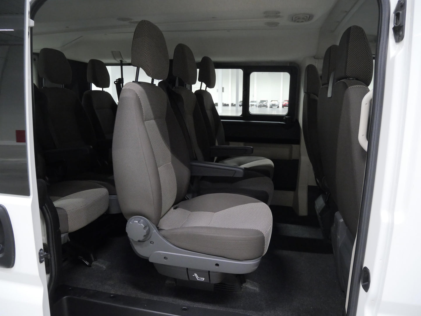 Citroën Jumper 2.2 HDI 103 kW 9 míst L1H1