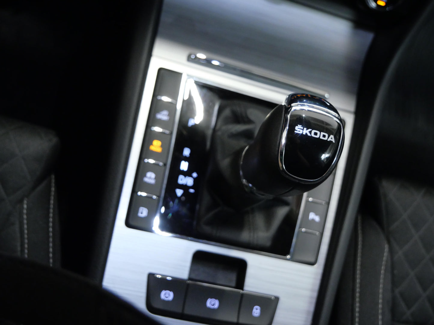 Škoda Superb 1.4 TSI iV 110 kW Ambition