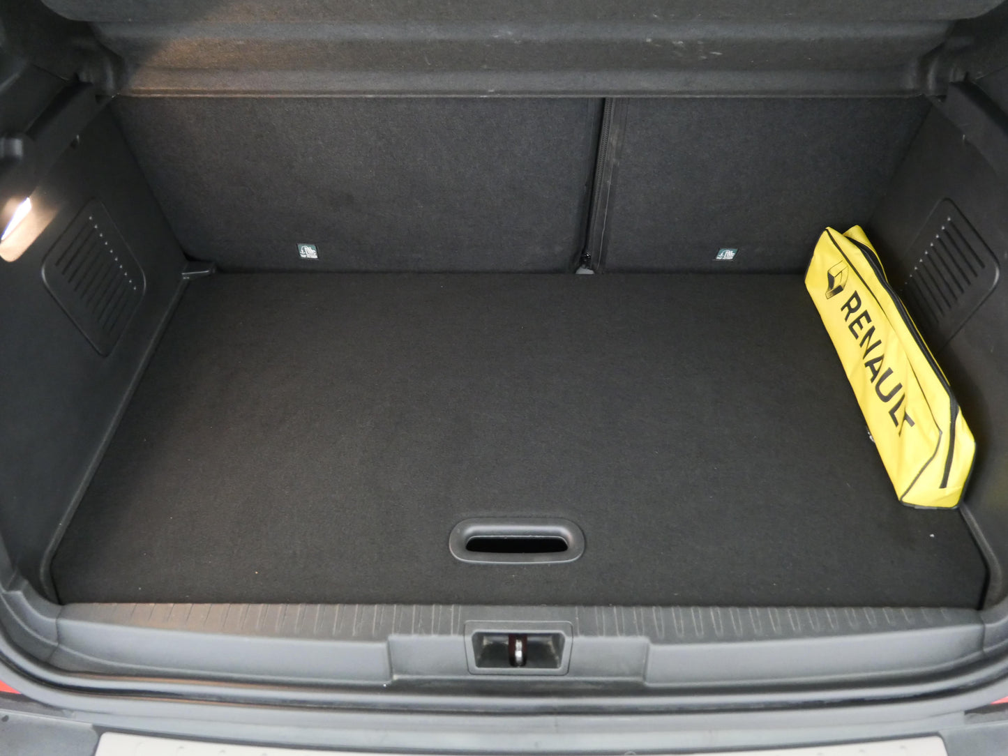 Renault Captur 0.9 TCe 66 kW Intens