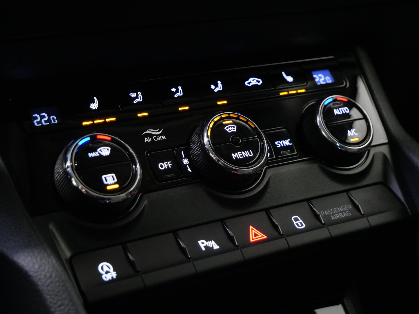 Škoda Karoq 1.5 TSI 110 kW Top Selection