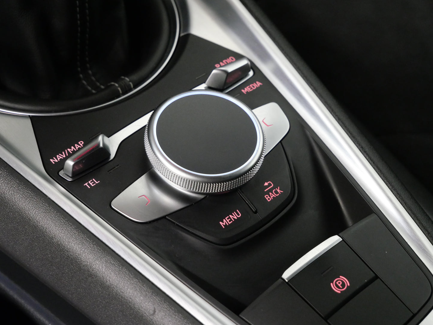 Audi TT 2.0 TDI 135 kW S line