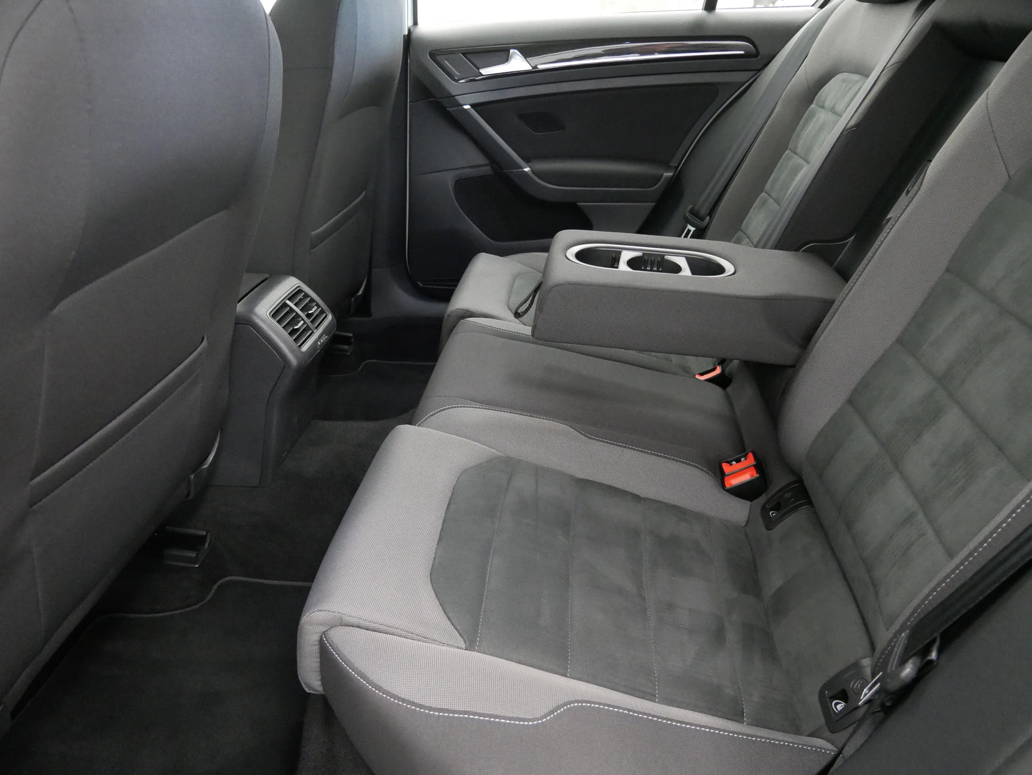Volkswagen Golf 1.6 TDI 85 kW Highline