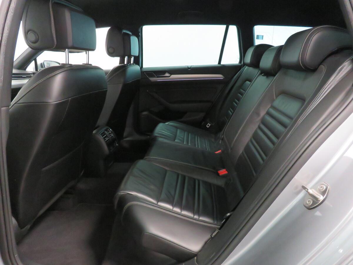 Volkswagen Passat 2.0 TDI 140 kW R-line