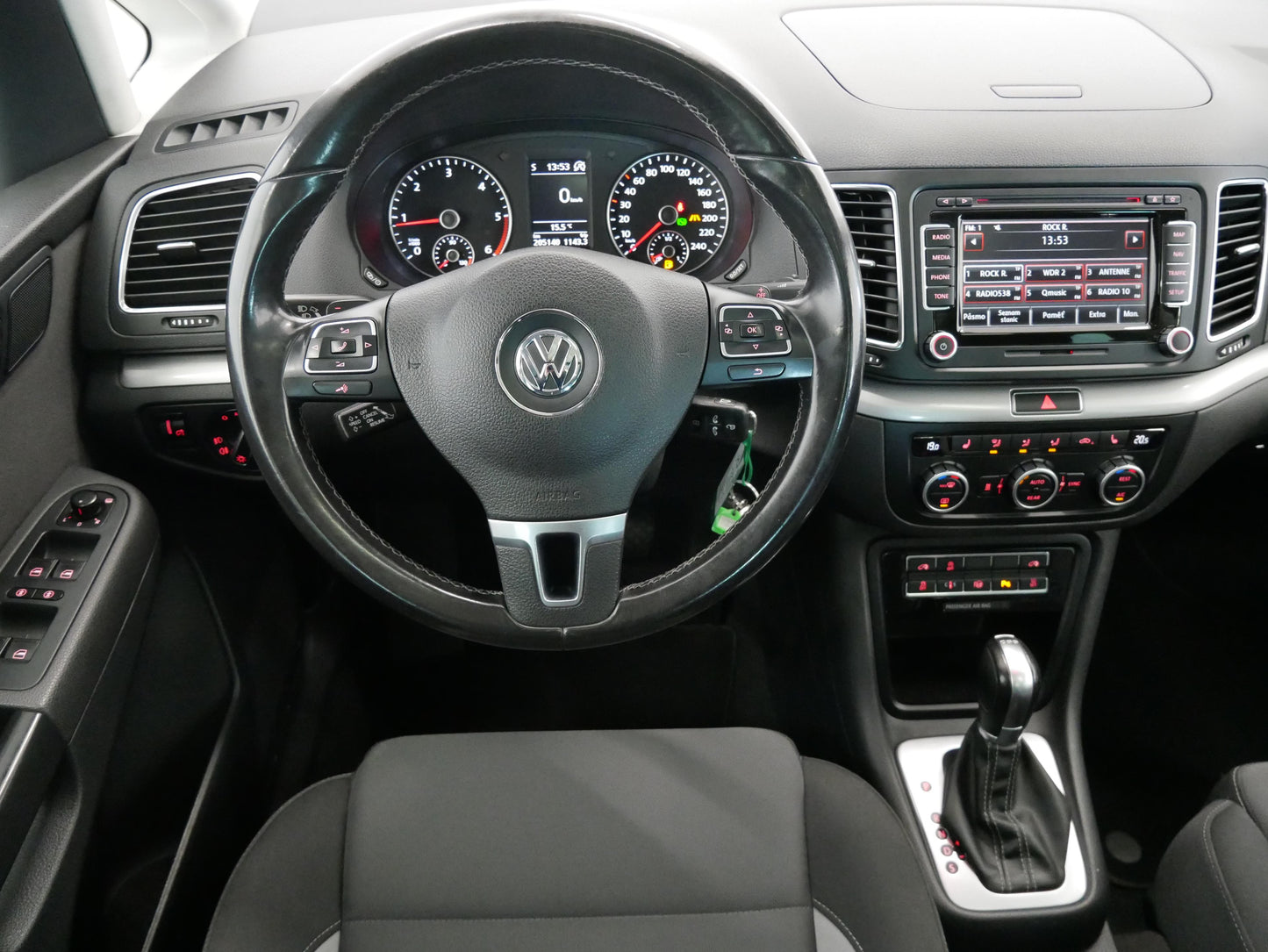Volkswagen Sharan 2.0 TDI 130 kW DSG LIFE PLUS