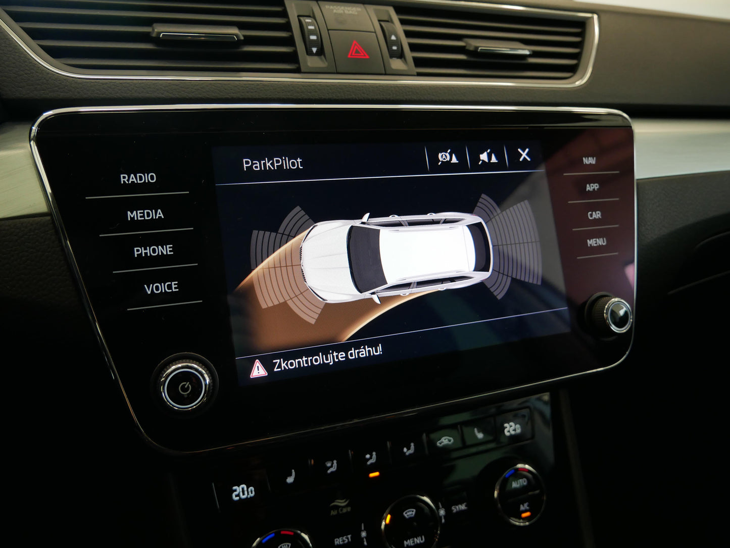 Škoda Superb 2.0 TDI 110 kW Ambition