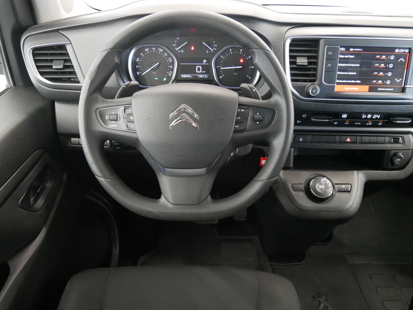 Citroën SpaceTourer 2.0BlueHDI 130 kW Feel L2 EAT8