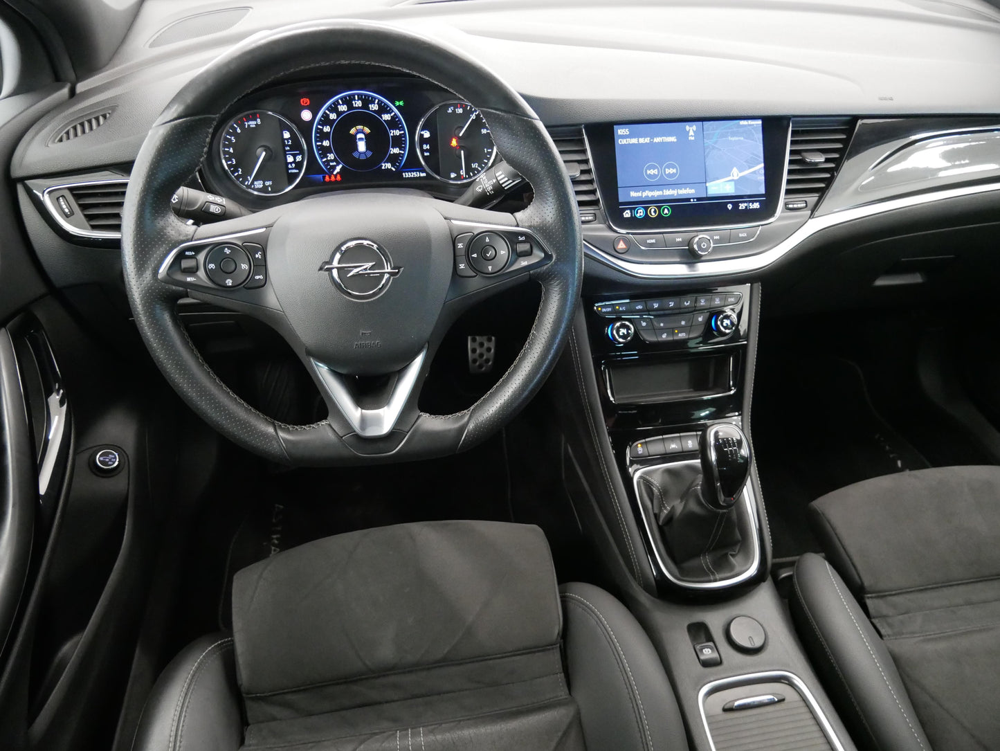Opel Astra 1.2 Turbo 96 kW SportsTourer+