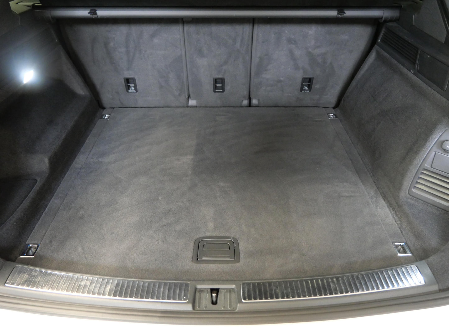 Volkswagen Touareg 3.0 TDI 210 kW Elegance
