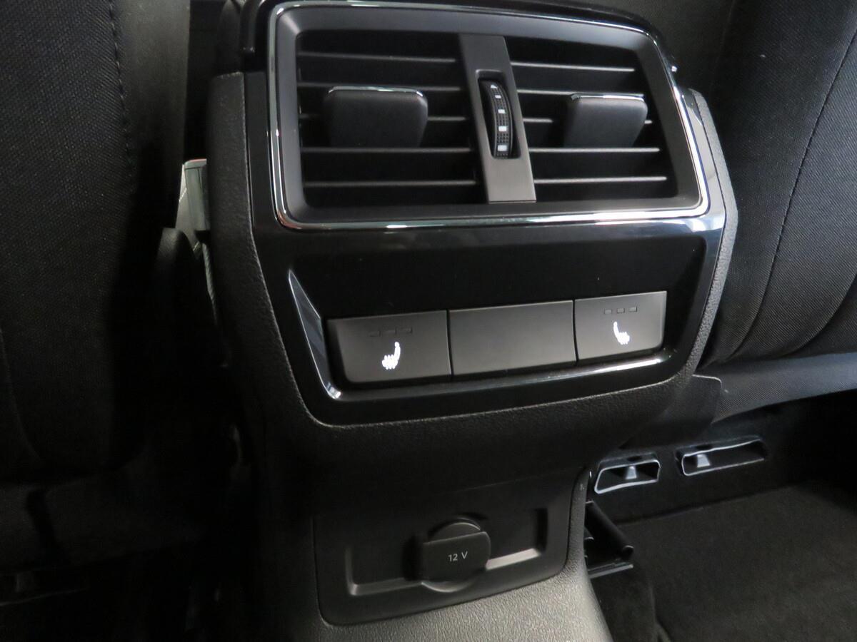 Škoda Karoq 1.5 TSI 110 kW Top Selection