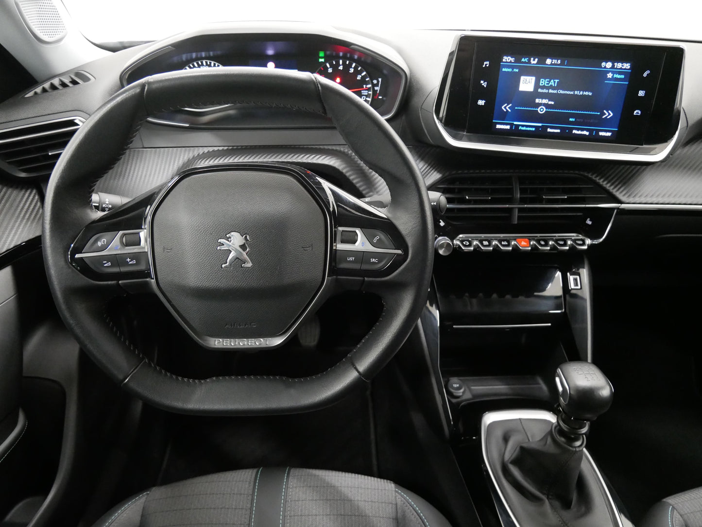 Peugeot 2008 1.2 PureTech 74 kW Allure