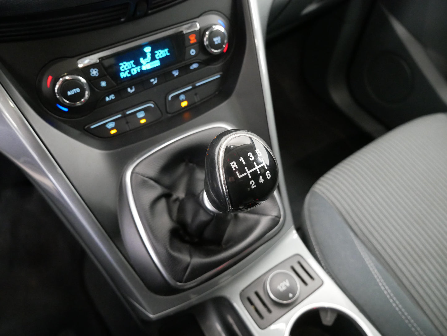 Ford Grand C-MAX 1.6 TDCi 70 kW Titanium