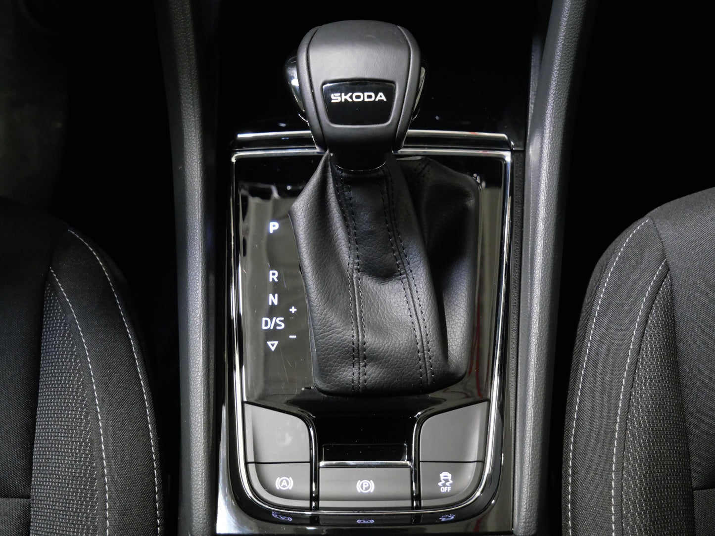 Škoda Karoq 1.5 TSI 110 kW Selection