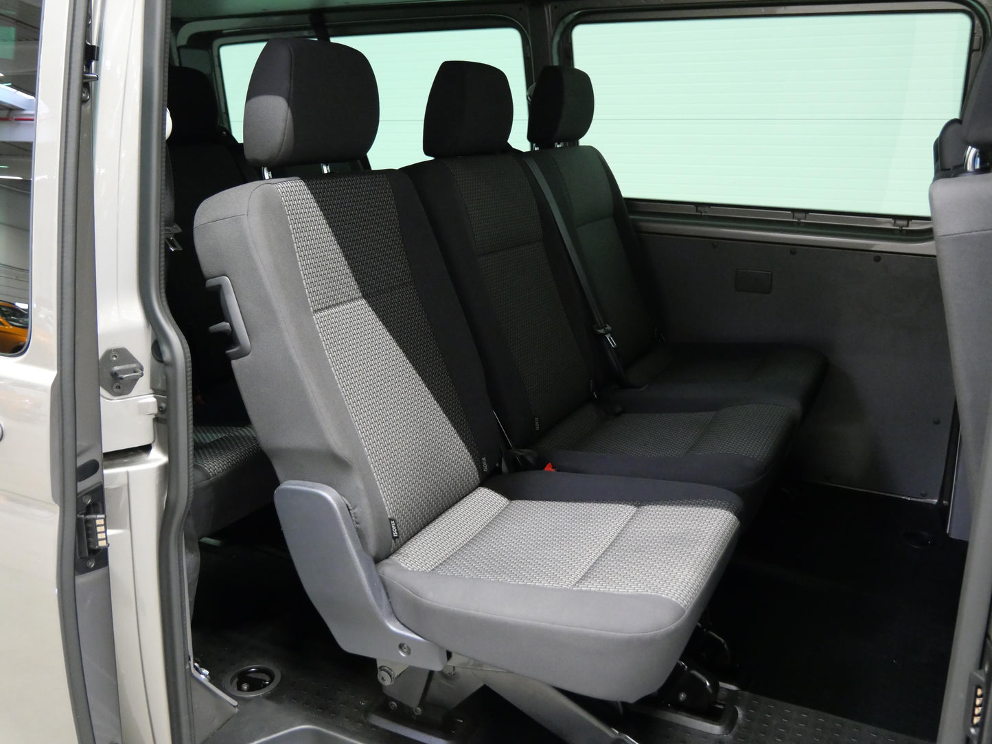 Volkswagen Transporter 2.0 TDI 110 kW Long