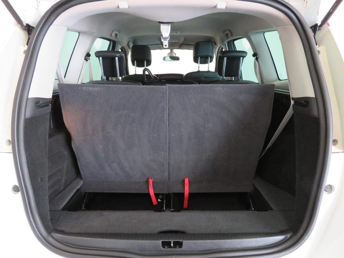 Renault Grand Scénic 1.6 dCi 96 kW Energy Bose