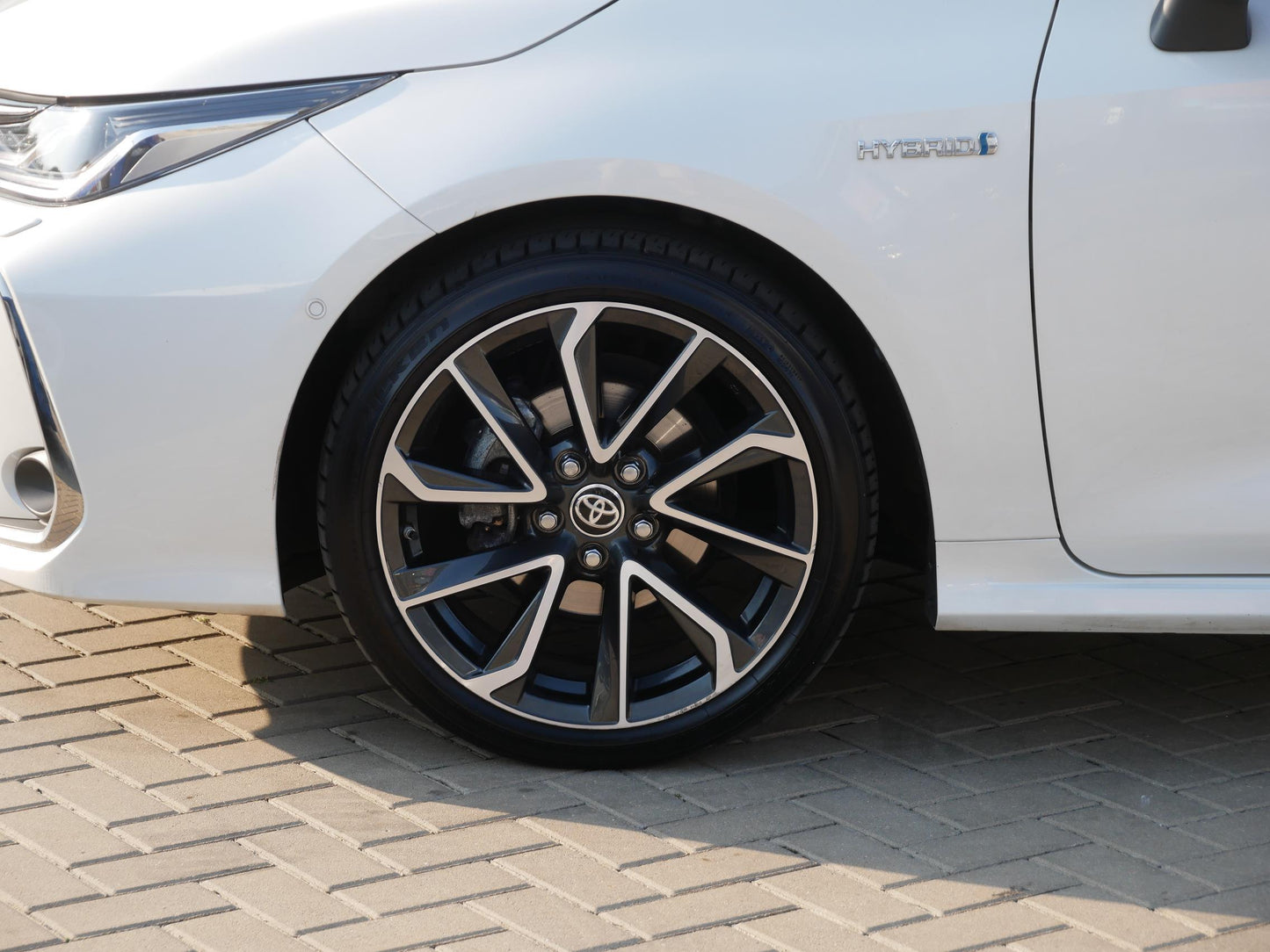 Toyota Corolla 1.8 Hybrid 72 kW Executive
