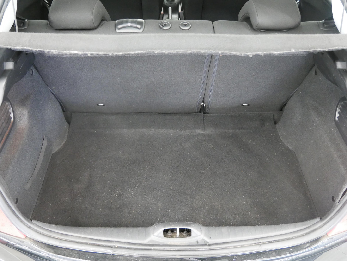 Peugeot 208 1.2 VTi 60 kW Active