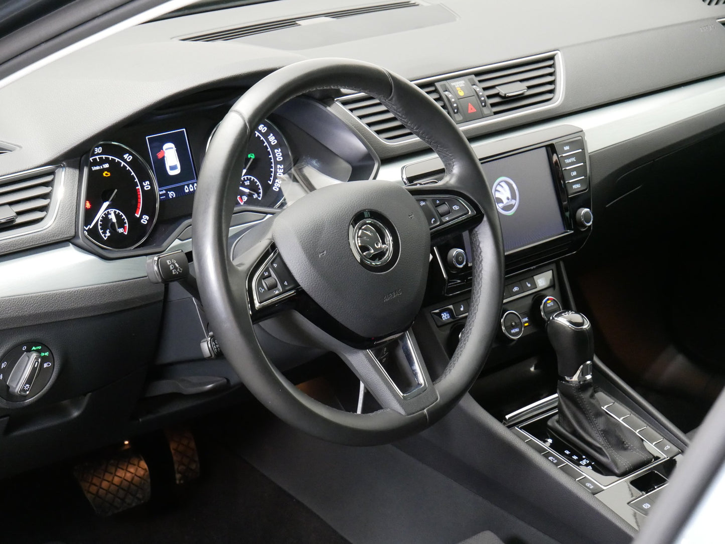 Škoda Superb 2.0 TDI 140 kW Ambition