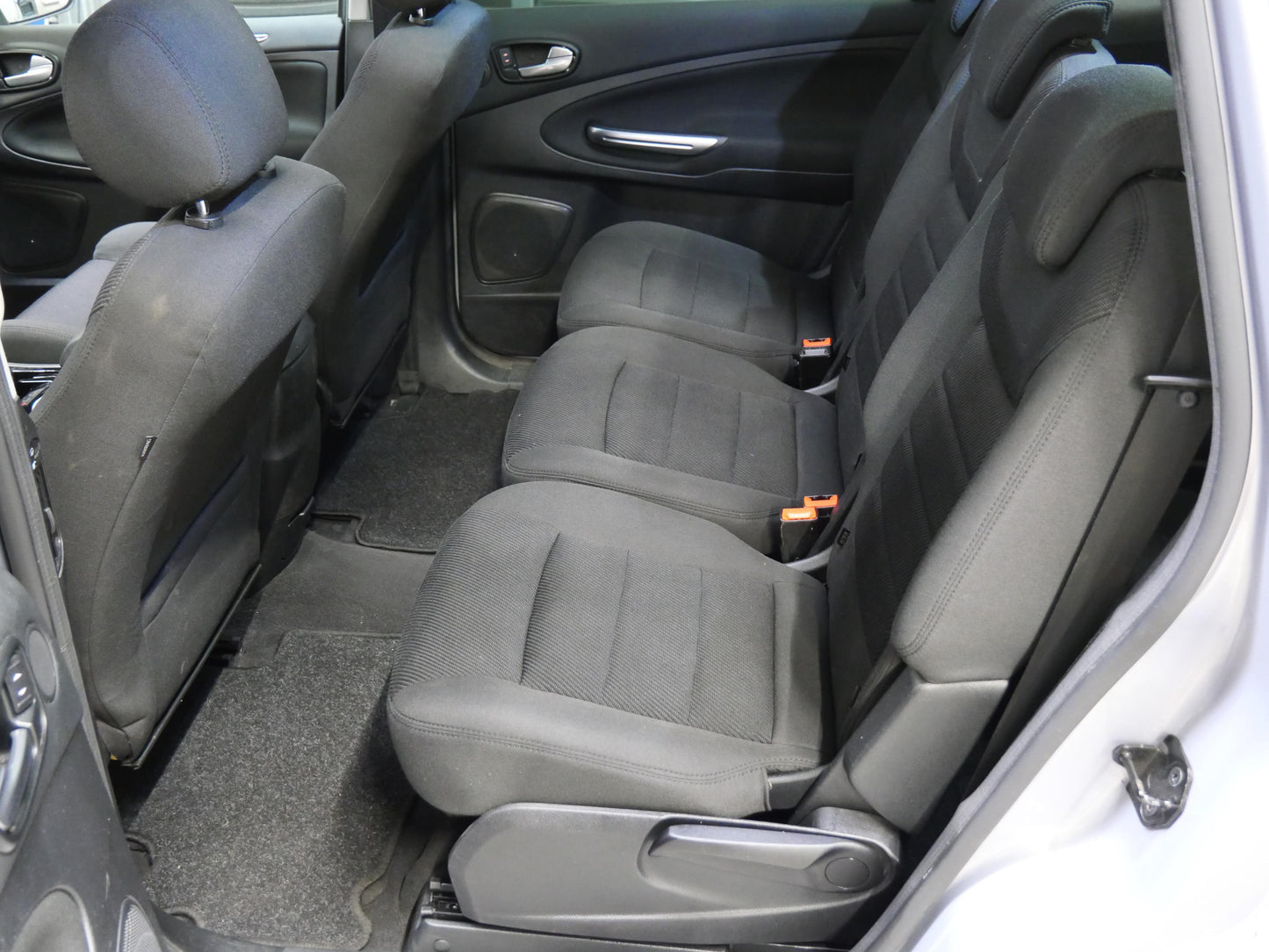 Ford S-MAX 2,0 TDCI 120 kW Titanium