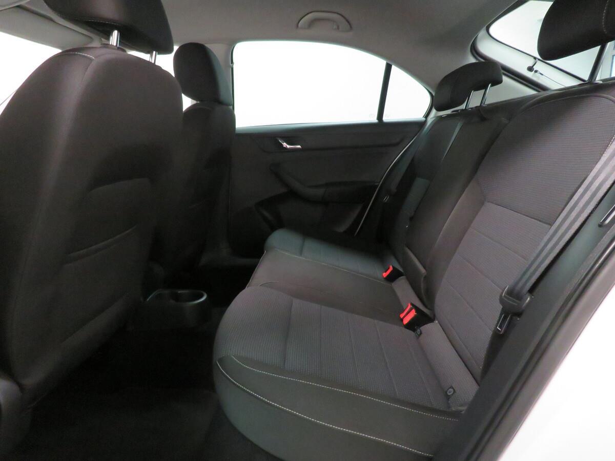 Škoda Rapid 1.6 TDI 66 kW Elegance Plus