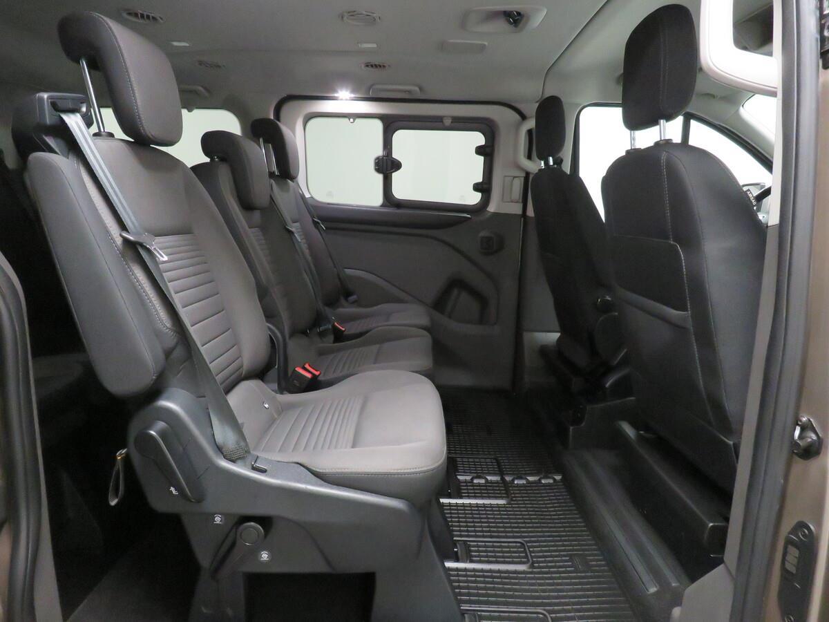Ford Tourneo Custom 2.0 TDCI 136 kW Titanium