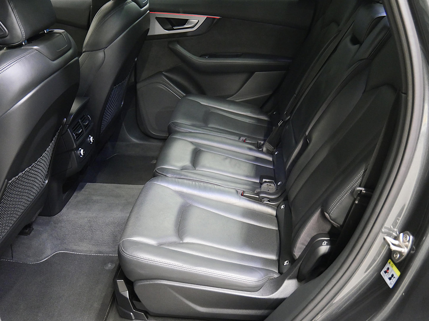 Audi SQ7 4.0 TDI V8 320 kW S-line