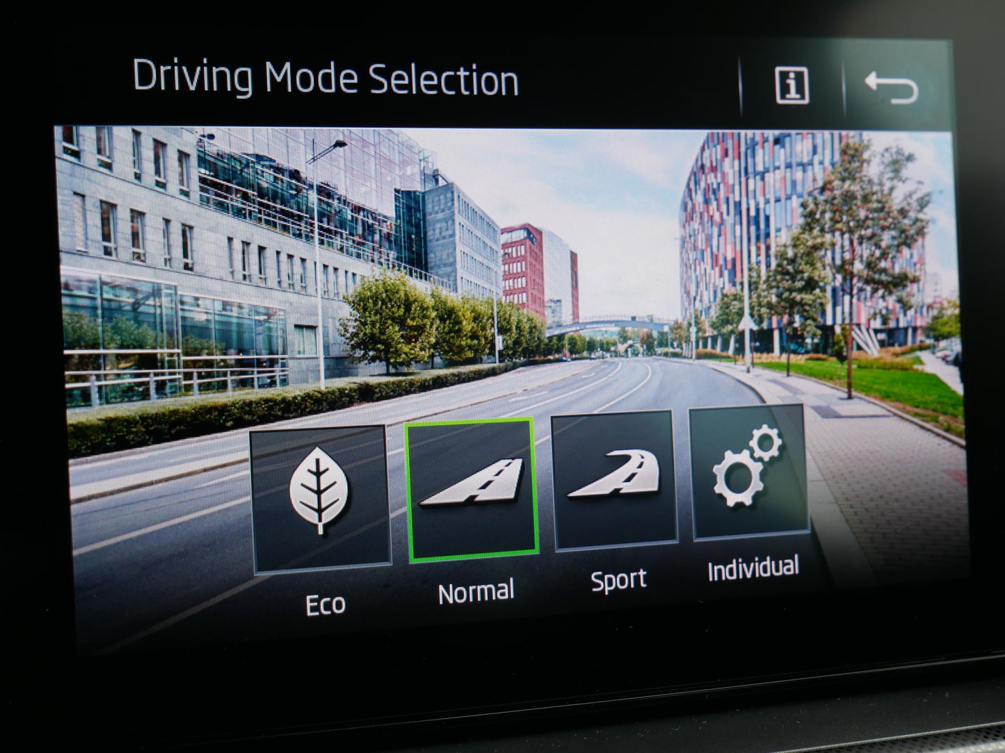Škoda Scala 1.0 TSI 81 kW Monte Carlo