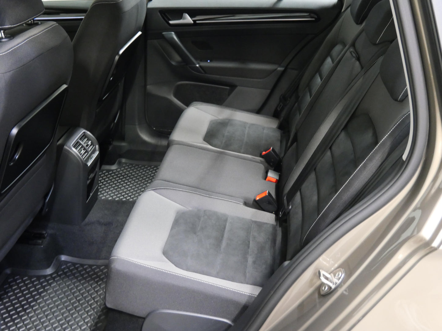 Volkswagen Golf 1.6 TDI 85 kW Highline
