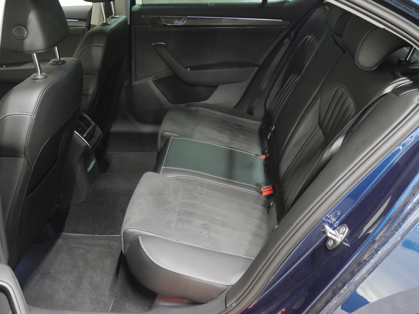 Škoda Superb 2.0 TDI 110 kW Style Plus