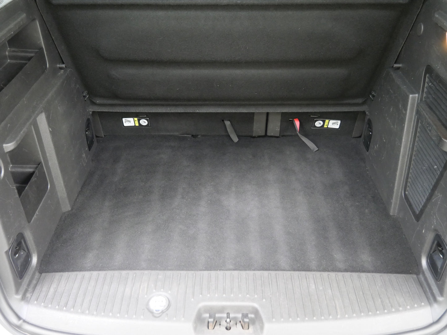 Ford Tourneo Courier 1.0 EcoBoost 74 kW Trend