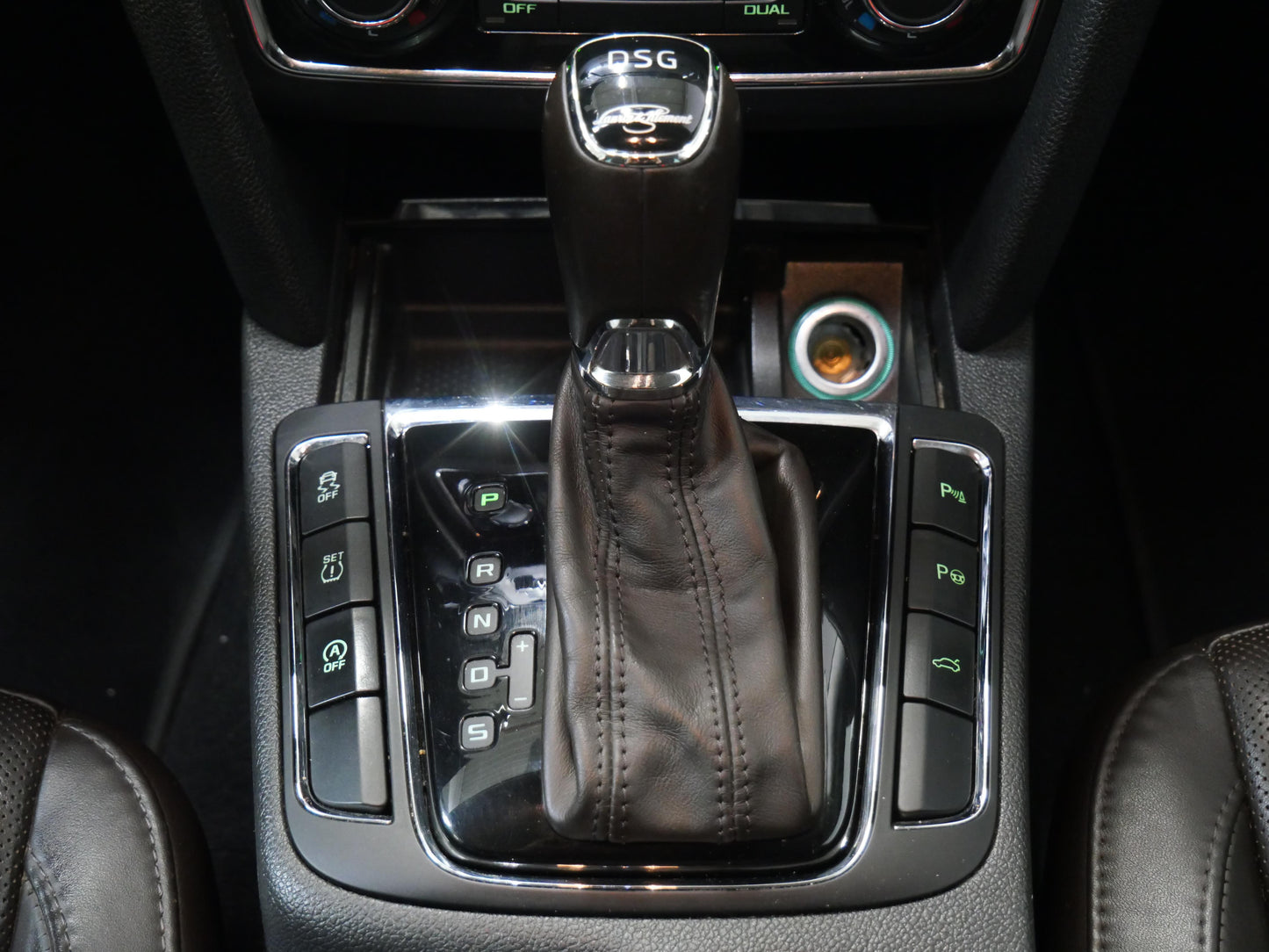 Škoda Superb 2.0 TDI 125 kW L&K