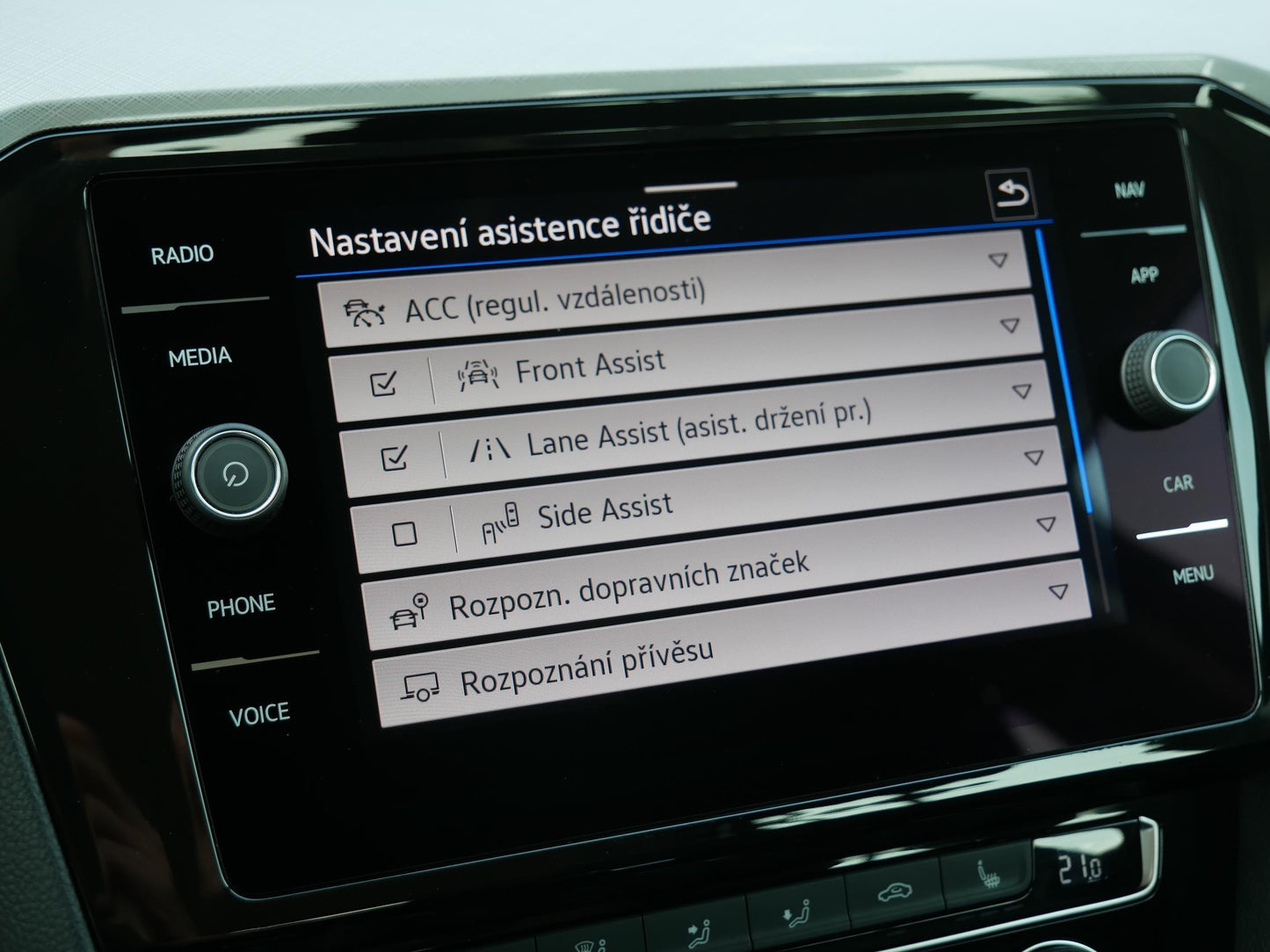 Volkswagen Passat 2.0 TDI 110 kW Business
