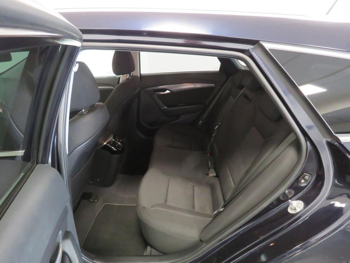 Hyundai i40 1.7 CRDI 100 kW Experience