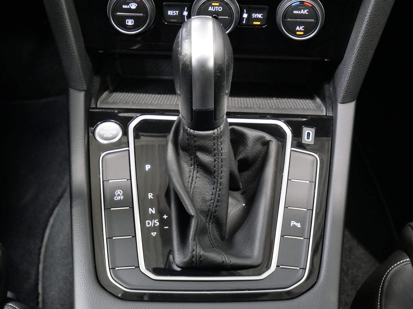 Volkswagen Passat 2.0 TDI 147 kW Elegance