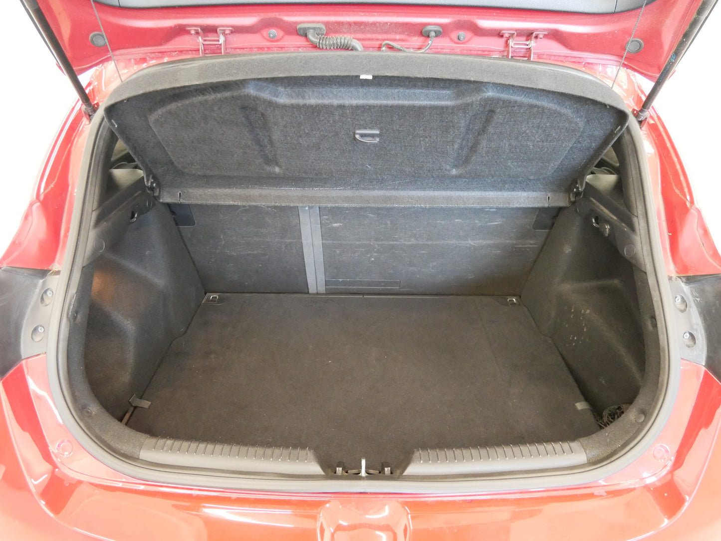 Hyundai i30 1,4 CVVT 73kW TRIKOLOR PLUS