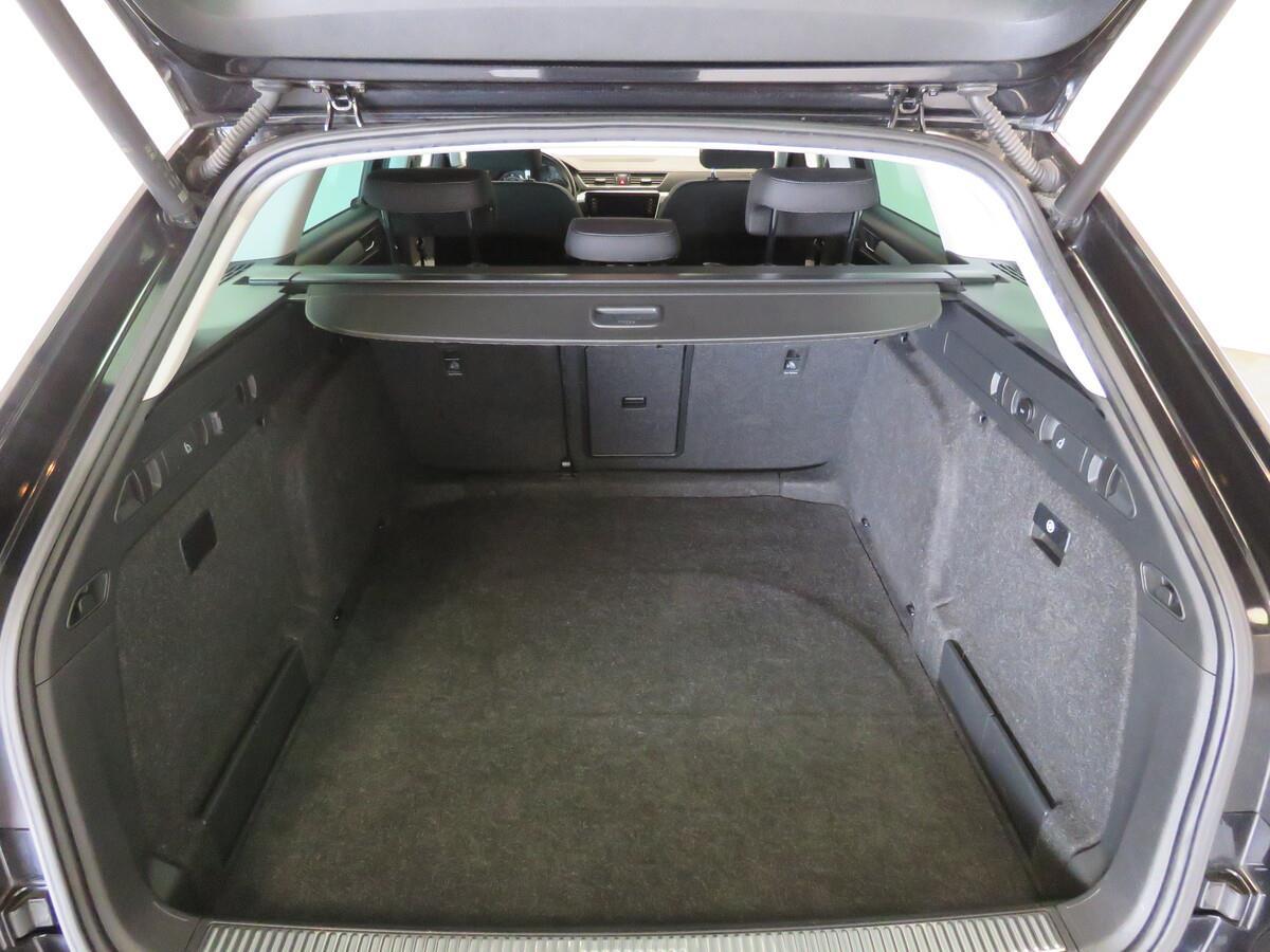 Škoda Superb 2.0 TDI 110 kW Ambition Plus